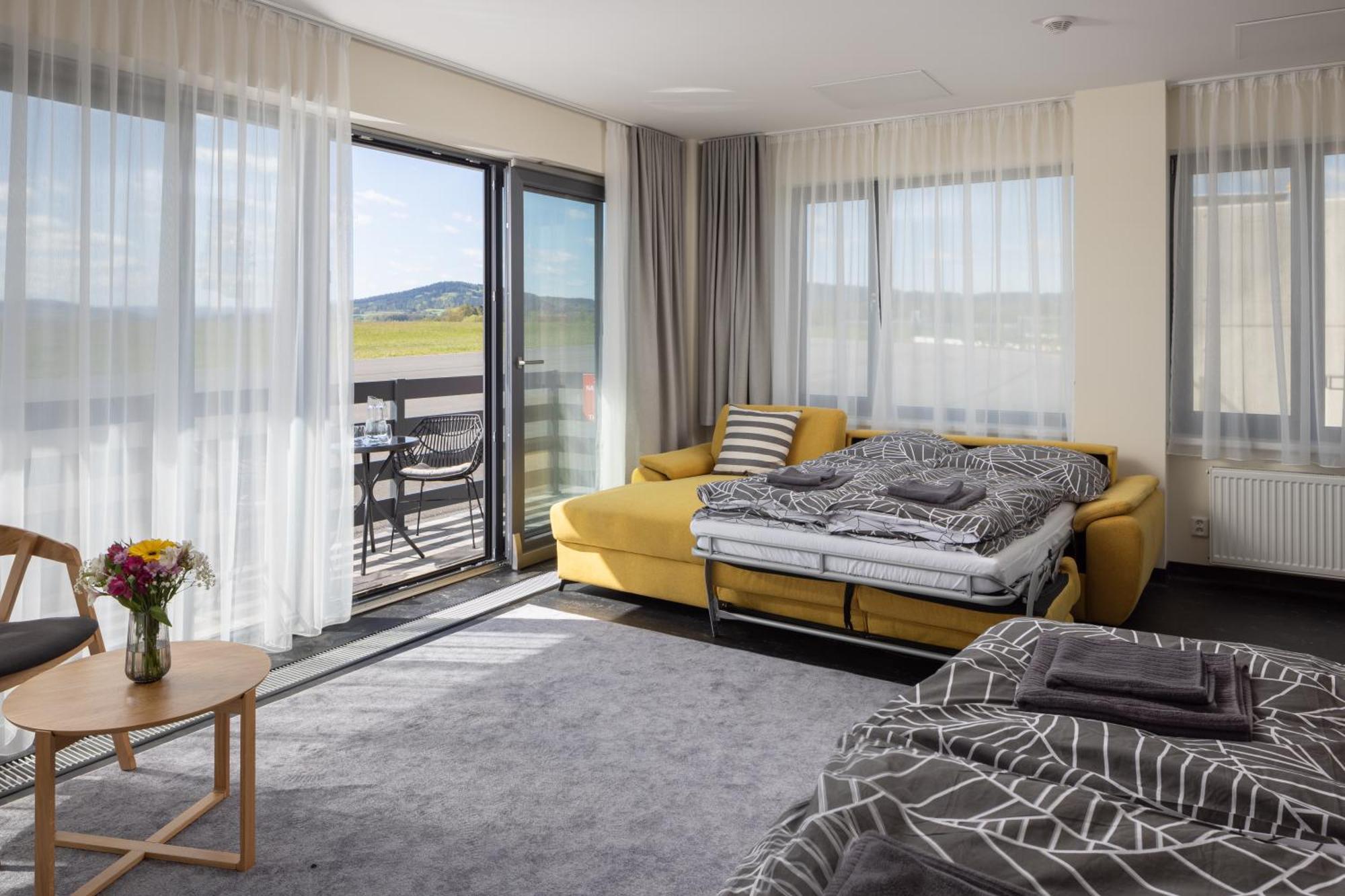 Apartmany Hangar Страконіце Екстер'єр фото